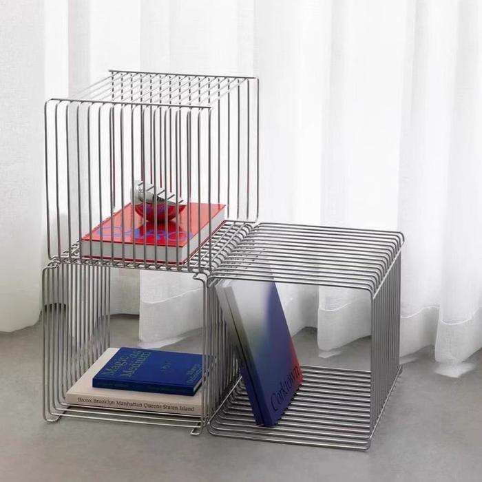 Rak Buku Multifungsi Meja Kecil Penyimpanan & Dekorasi Rak Majalah Estetis Rak Koran - Minimalis