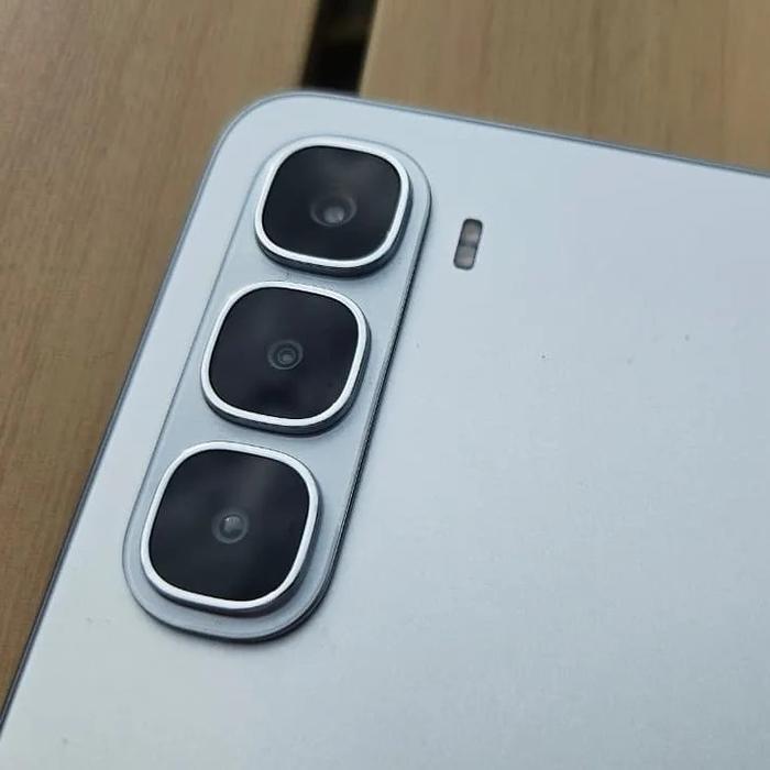 Infinix Hot 60i 8/256 GB 8GB 256GB HP NFC Smartphone Android Gratis Ongkir