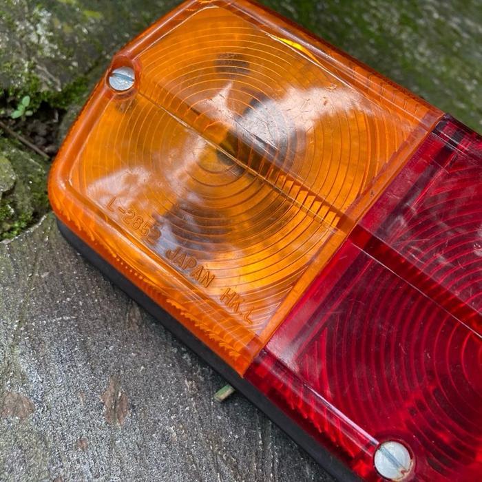 Lamp Assy Rear Combination Lh Stoplamp Lampu Stop Kombinasi Belakang Kiri Toyota Hiace Bensin Tua