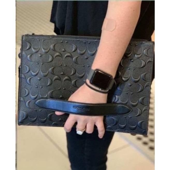 Structured Pouch Leather Signature Debossed Black Tbk