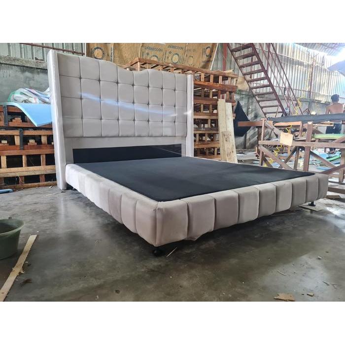 Tempat Tidur Premium (Headboard Foundation 180 x200) - Fullset