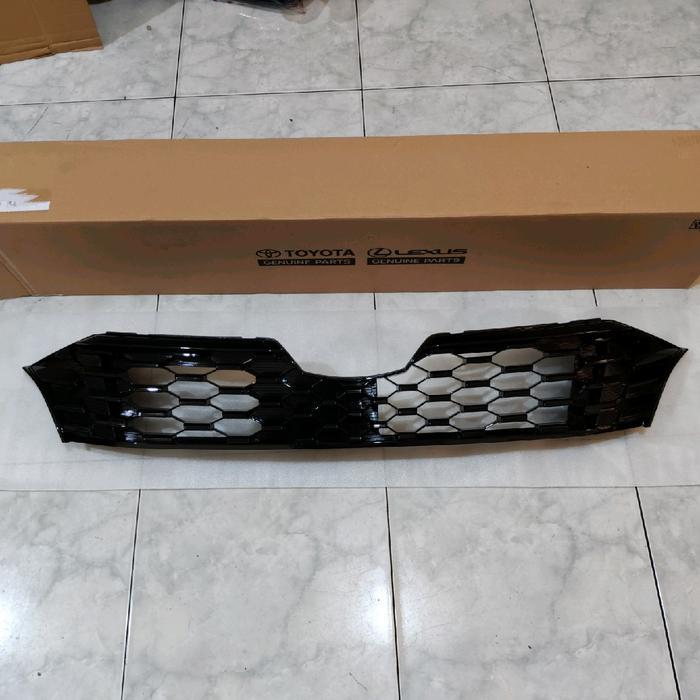 GRILL GRILLE BUMPER BEMPER DEPAN TOYOTA CALYA 2022 2023 2024 ORI PASSSS