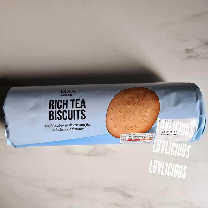YUMMY M&S MARK MARKS AND SPENCER RICH TEA BISCUITS BISKUIT COOKIES