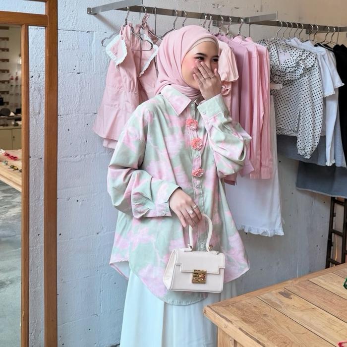Kemeja Satin Silk Bross Premium - Kemeja Wanita Import