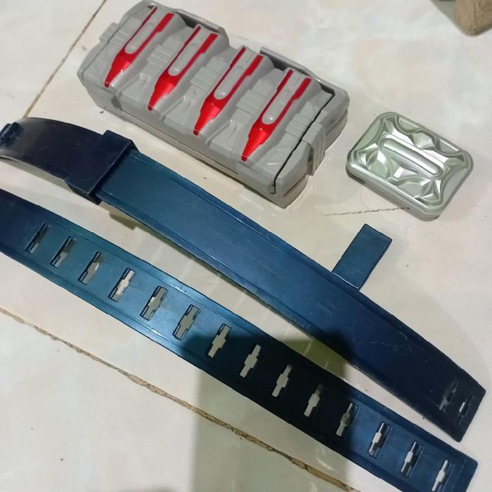 DX Geed belt buckle backholder set