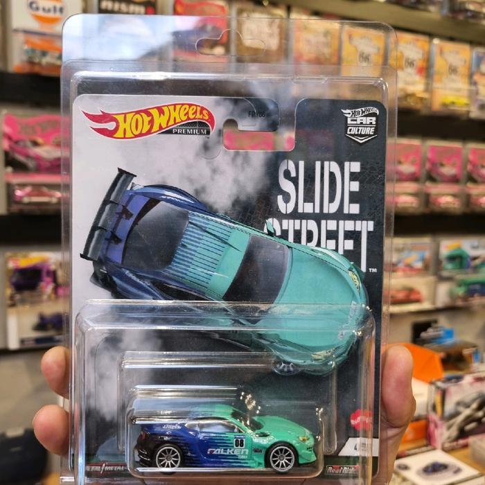 HOTWHEELS PANDEM SUBARU BRZ FALLEN