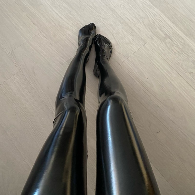 New Stocking Night Club Knee High Socks Women Oil Shiny Stockings Pvc Leather Wetlook Lingerie Latex