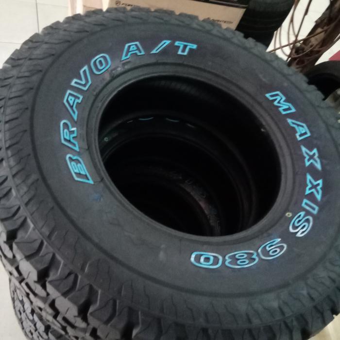 Ban Mobil Maxxis Bravo 285 75 R16 A/T