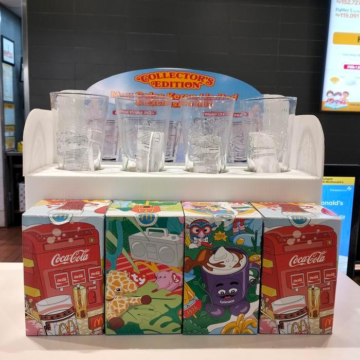 Collector's edition happy meal glass cup mcd cola mattel shrek minions