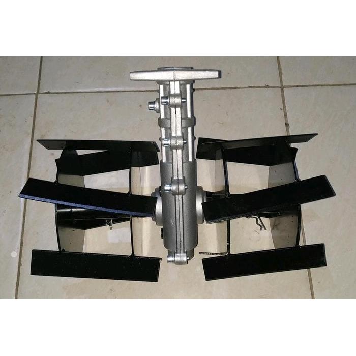 Kepala Head Gear Box Mesin Potong Rumput Mini Tiller Pembajak Traktor Co