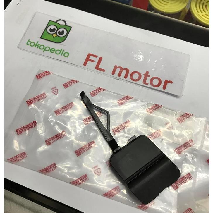 TUTUP TOWING BUMPER DEPAN AYLA LAMA 2012-2017