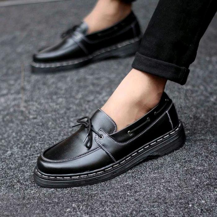 Fladeo Footwear - Sepatu Pria Loafers Docmart Sepatu Slip On Pria Sepatu Formal Kerja Kantor Sepatu