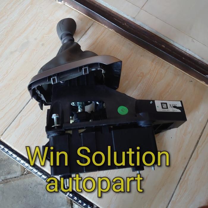 Tuas Tongkat Transmisi Manual Chevrolet Spin