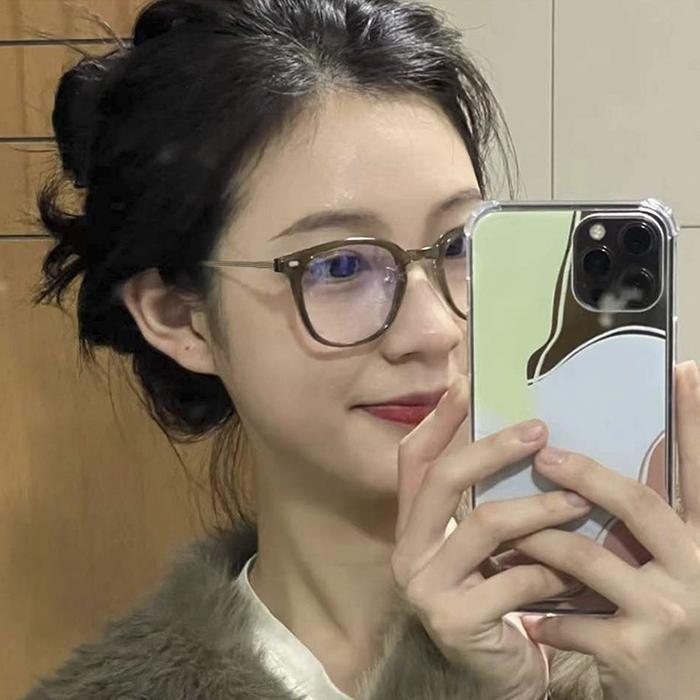 Kacamata Photocromic Anti Radiasi Bingkai Persegi Besar Wanita Pria