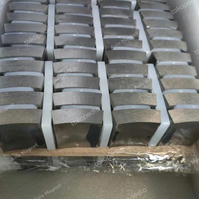 Magnet Neodymium Lingkaran Ukuran 50X25X10Mm N52