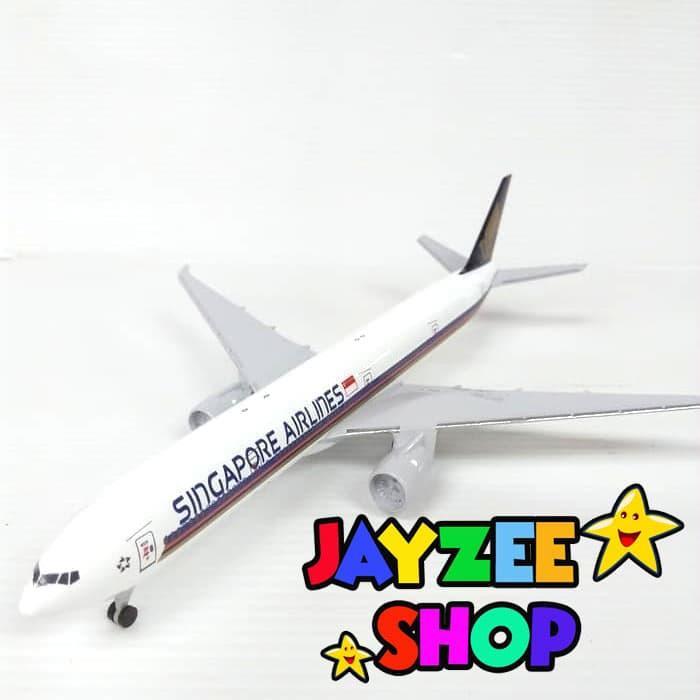 Pesawat Diecast/ Miniatur Besi Singapore Airlines