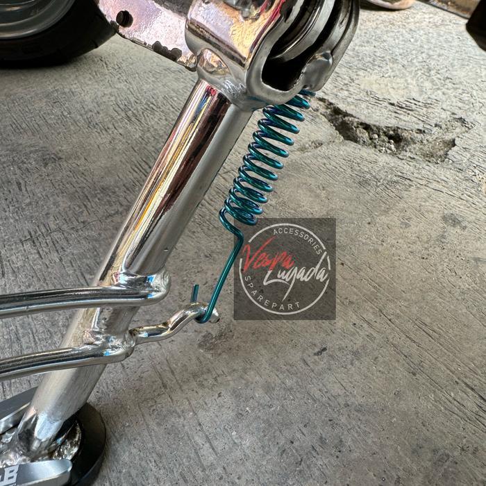 Per Titanium Standar Samping Vespa Sprint Primavera Lx S