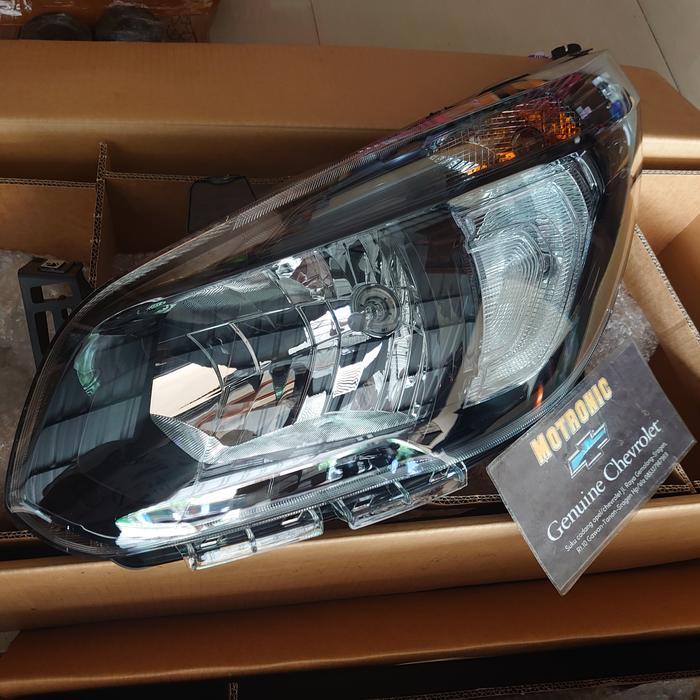 Lampu Depan Head Lamp Headlamp Kiri Lh Chevrolet Spin Active Gm