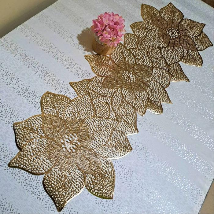 Taplak Emas Dekorasi Table Runner Mat PVC Minimalis Tahan Panas Mewah Gold Silver 90 Cm bukan kain