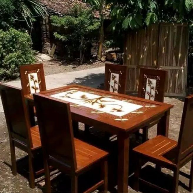 Meja makan jati 6 kursi dan kaca