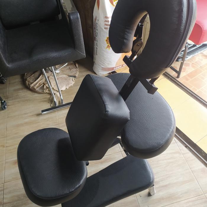 Kursi Pijat Massage Refleksi Punggung / Bekam / Rileksasi