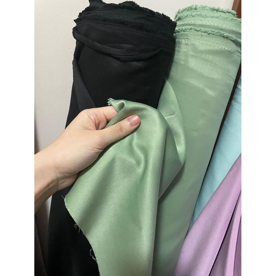 "New" 1/2 Meter Kain Satin Velvet Premium Bahan Bridesmaids Gamis Warna Hitam Black
