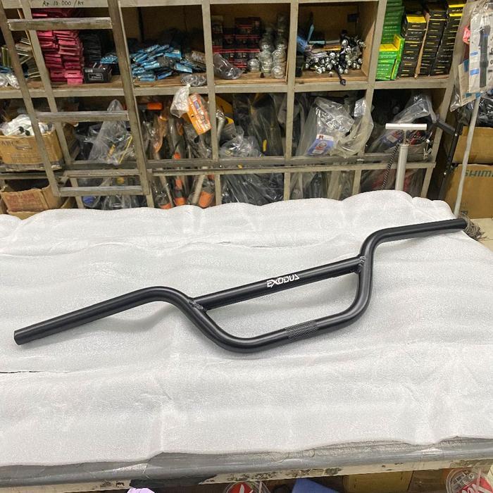 Handle Bar Stang Commuterbike Exodus Platinum Alloy Steel Hitam Standard 22.2 Panjang 74 Cm Bmx