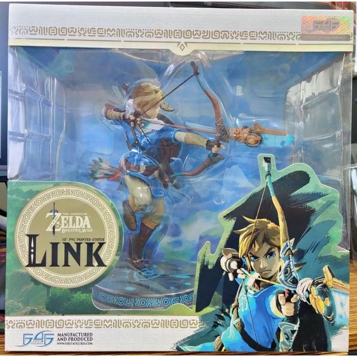 FIRST 4 FIGURES THE LEGEND OF ZELDA: BREATH OF THE WILD - LINK 10 PVC