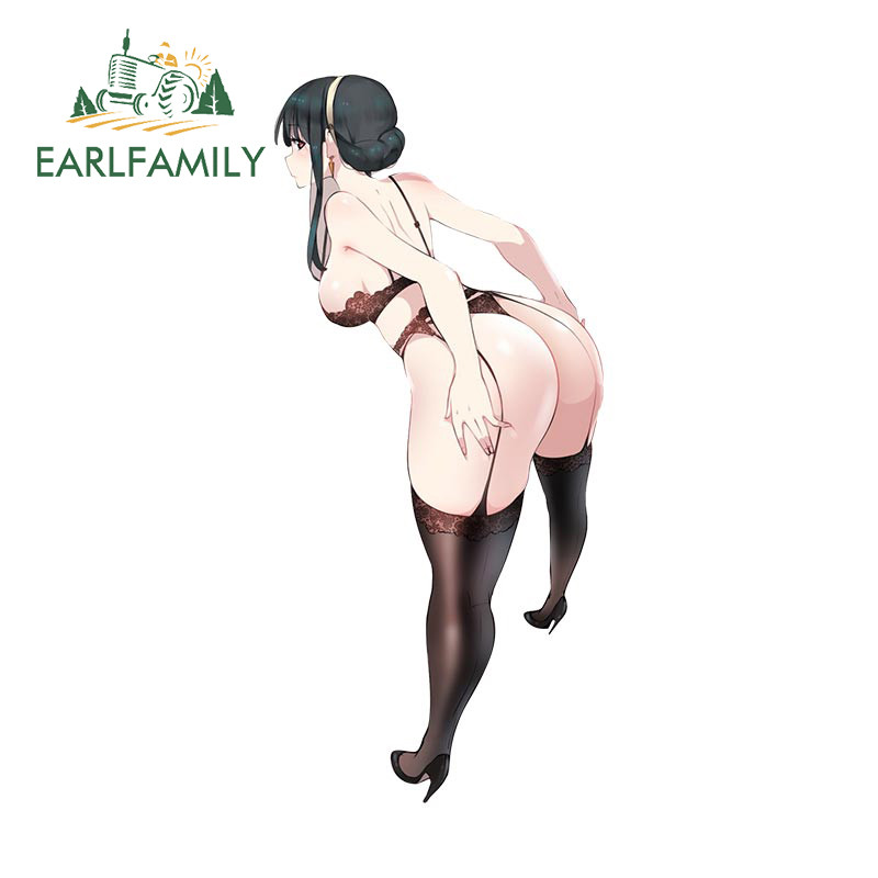 EARLFAMILY 13Cm untuk SPY X FAMILY Yor Stiker Mobil Seksi Stiker Bumper Vinil Hentai Dekorasi Laptop