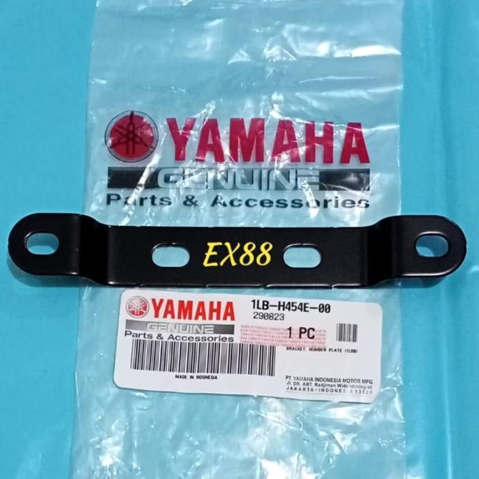 BRACKET / STANG / DUDUKAN PLAT NOMOR DEPAN XEON RC / XEON GT 125 / AEROX 125 / MIO GEAR / JUPITER Z