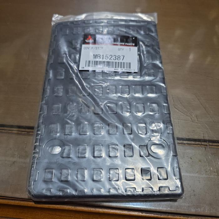 New Karet Injakan Footstep L300 Mb152387 Tim Kj191