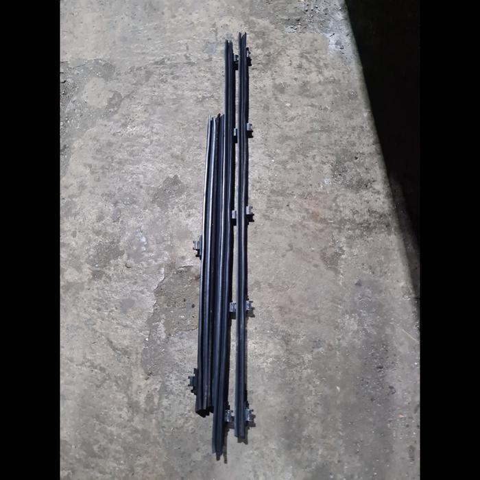Karet pelipit kaca dalam doortrim bmw e36