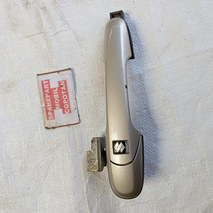 Handle handel pintu luar Belakang Kanan RR Suzuki Aerio / Baleno next G copotan