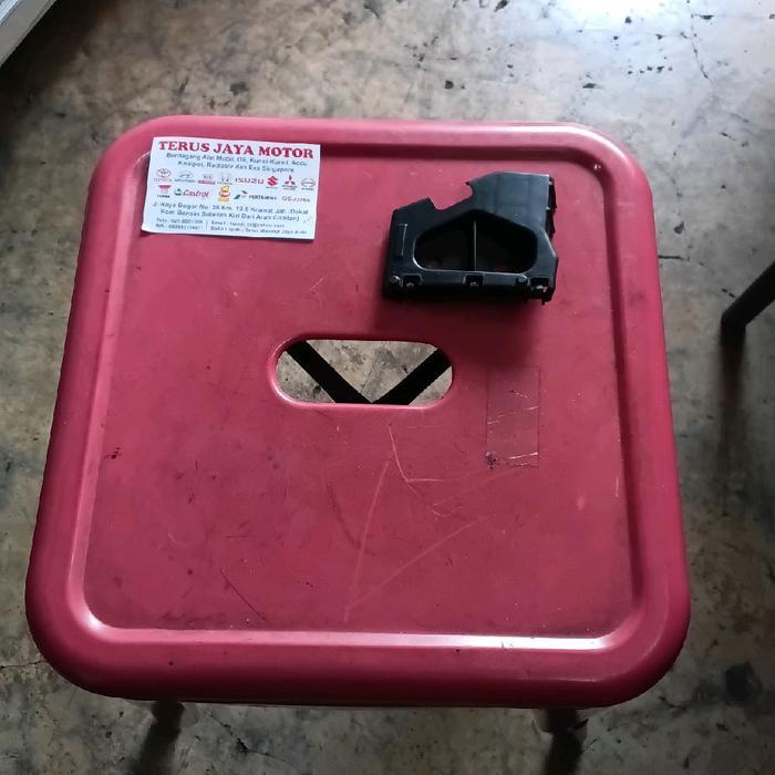 BRAKET BUMPER GRAN MAX BEMPER DEPAN