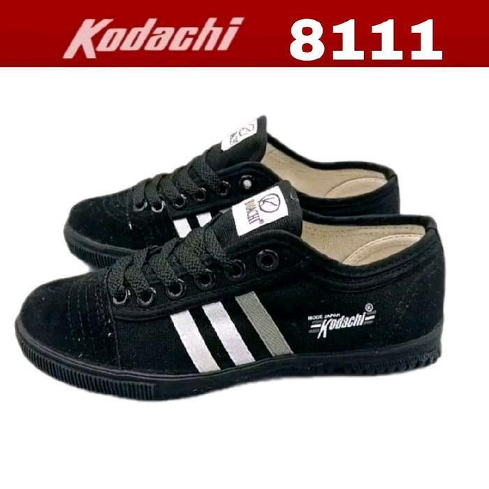 KODACHI Sepatu Cowok Capung Jadul Classic Hitam Polos Kodaci Tali Anti Slip Ukuran 37-43 Karet Shoes