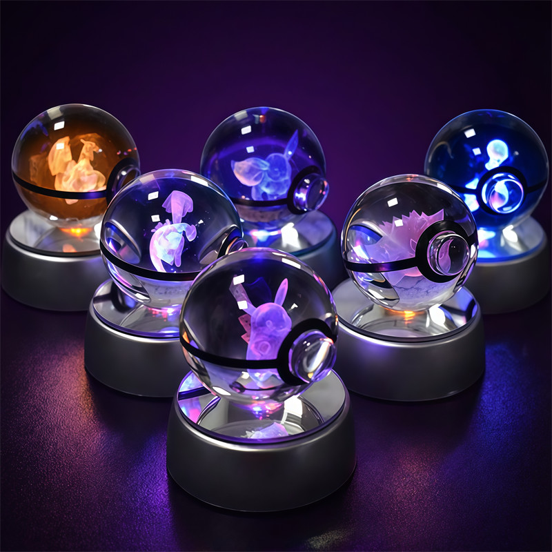3D Pokemon Crystal Ball 5CM Mewtwo Pikachu Gengar Crystal Glass Pokemon Ball Pokeball Figure Night