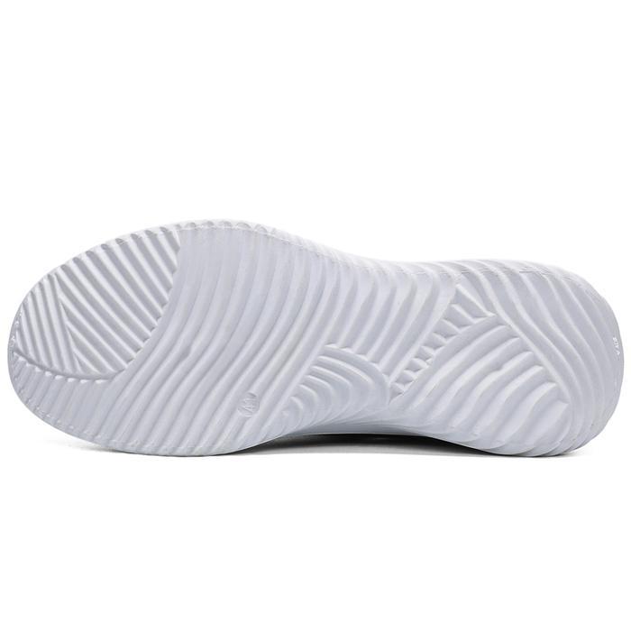 Aerostreet - Sepatu Slip On Fashion Pria Keren Sneakers Outdoor Casual Kets Shoes Men Running Anti