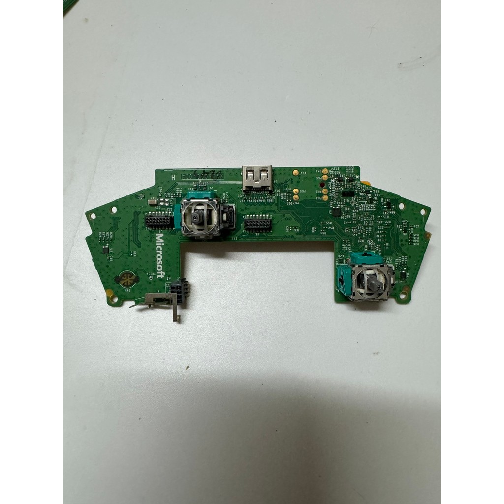 Xbox S/X oneS one first generation elite motherboard, second-generation elite motherboard. Xbox full