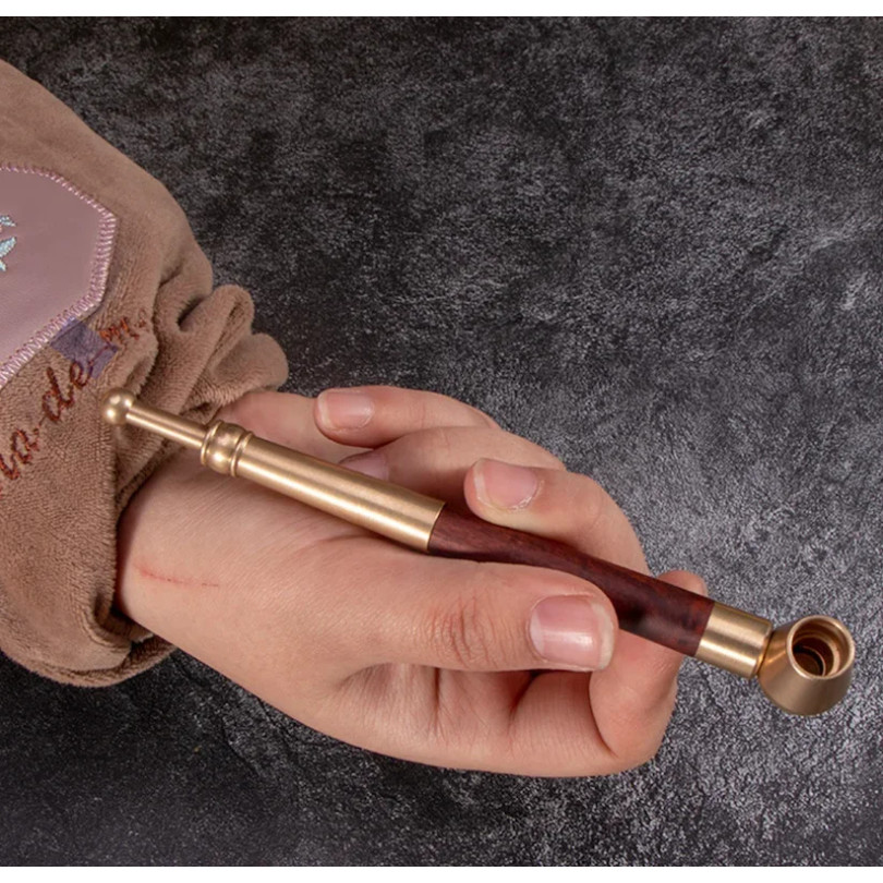 Chinese Style Metal Smoking Pipe For Collect and Gift Smoking Aceessories Tobacco Pipe China