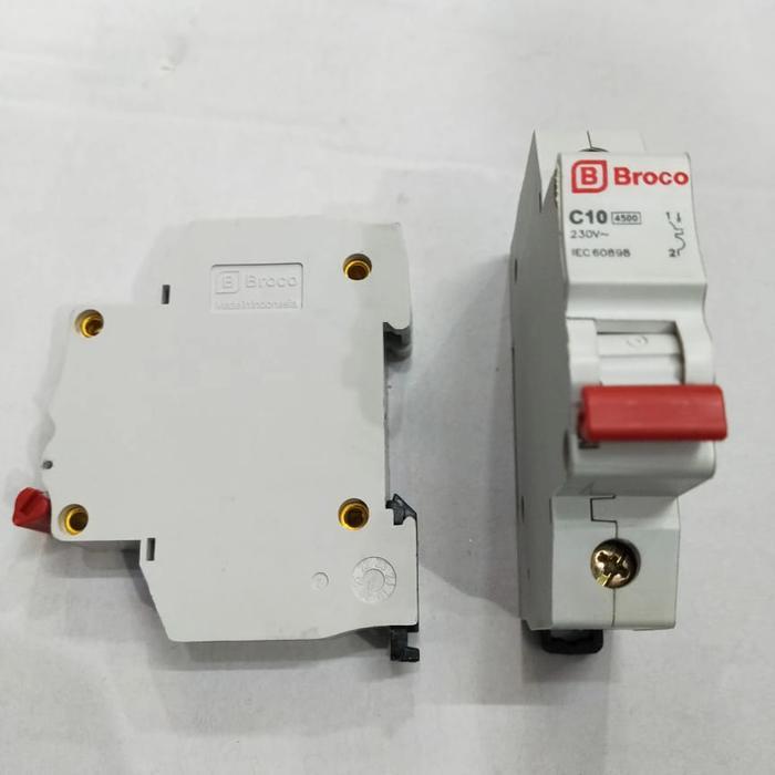 Murah MCB Broco 10 A Pemutus Arus 1 Phase 10 Ampere SNI/mcb broco 10 A