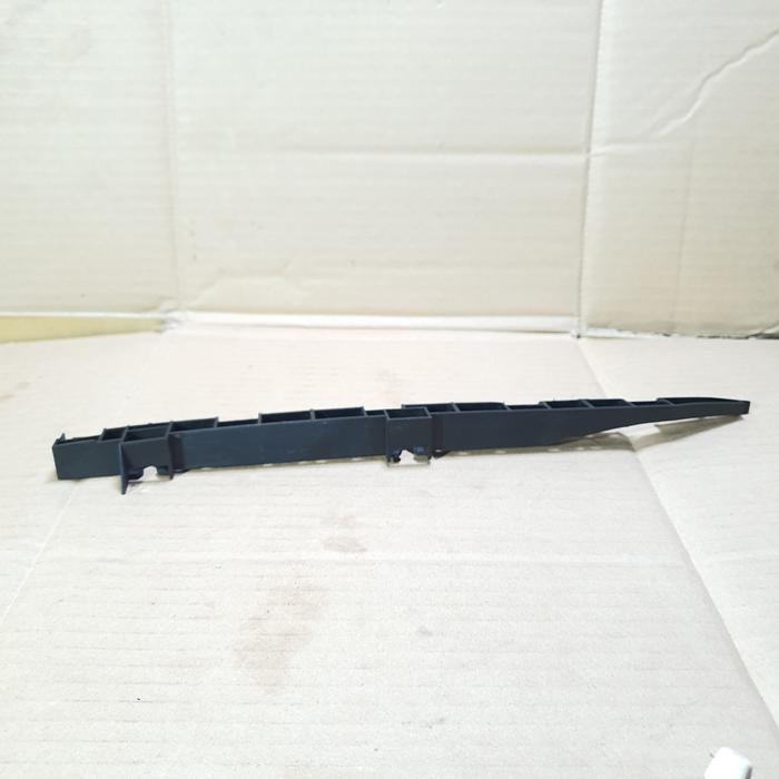 BRACKET BUMPER BELAKANG KANAN HONDA JAZZ IDSI GD3