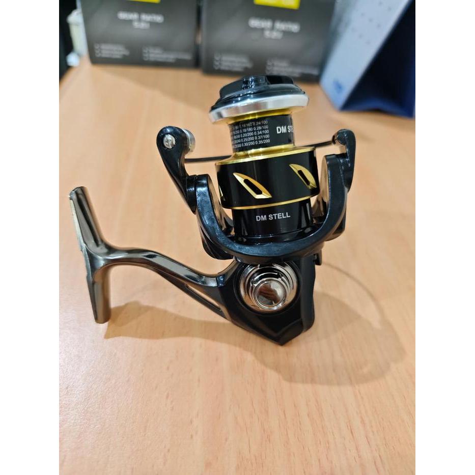 Reel Pancing Haut Ton Dm Steel, Power Handle Reel, Gear Ratio 5.2 : 1, Size 1000 Promo