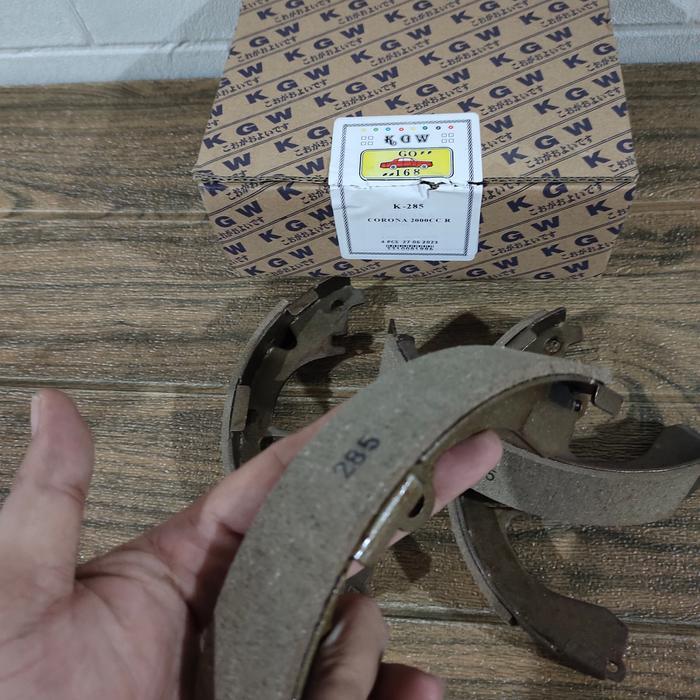 Kampas Rem Belakang Set Toyota Corona Gl Ex Saloon , Absolute Tromol Asli Partt