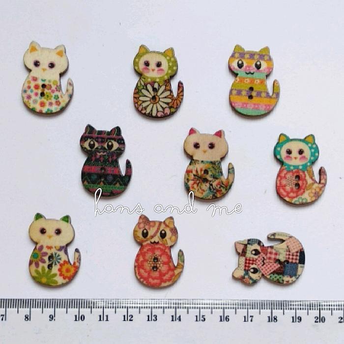 Kancing Kayu Kucing Motif