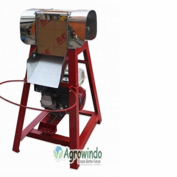 mesin parut kelapa bensin