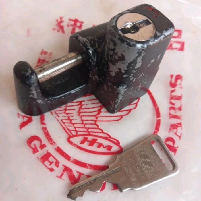 helmet holder kunci helm ori NOS c70 cb100 cb125 s90 s90z benly