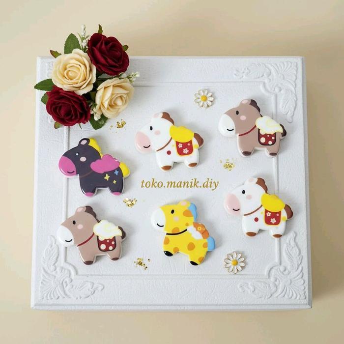 5pcs manik akrilik tebal besar motif kuda poni lucu manik-manik diy