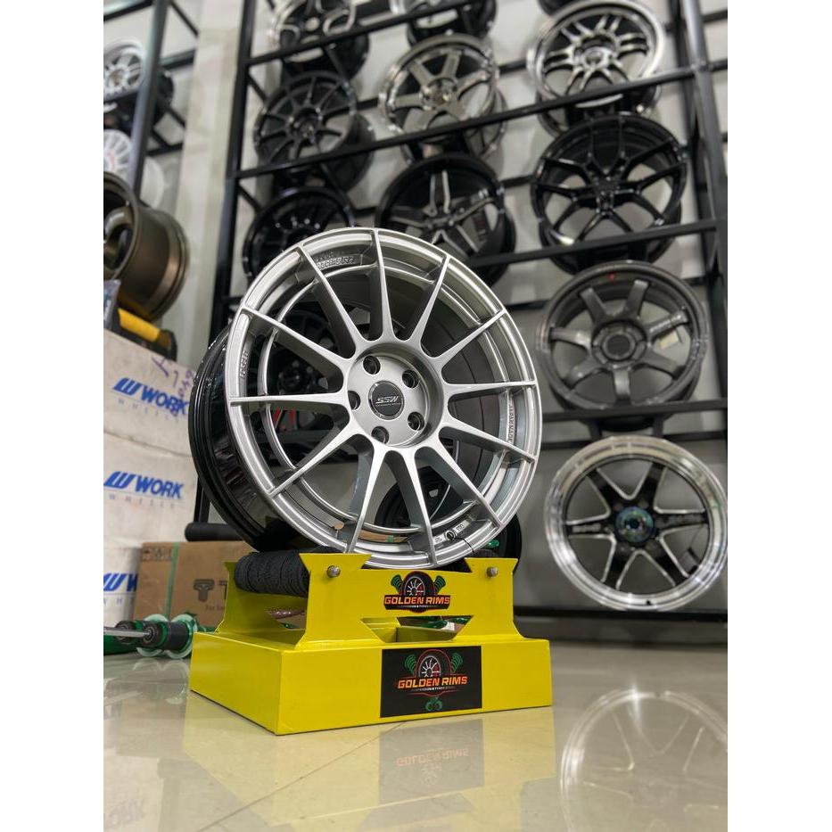 Velg Mobil Ssw Spider S345 R18 Bisa Untuk Mobil Innova Xpander Civic Hrv Dll