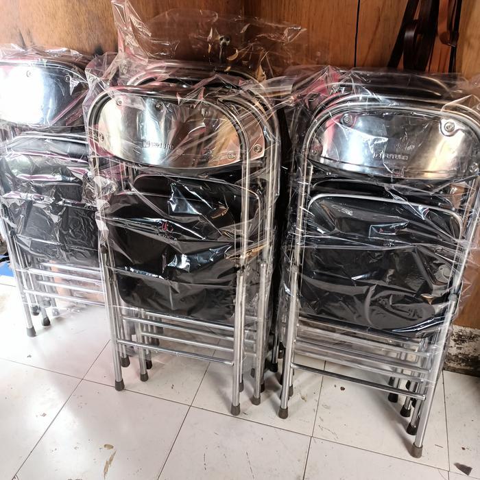 kursi lipat Chitose futura