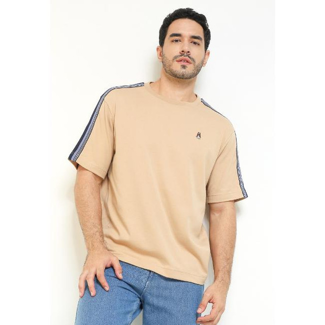 Hush Puppies Kaos Pria Bodoni Khaki